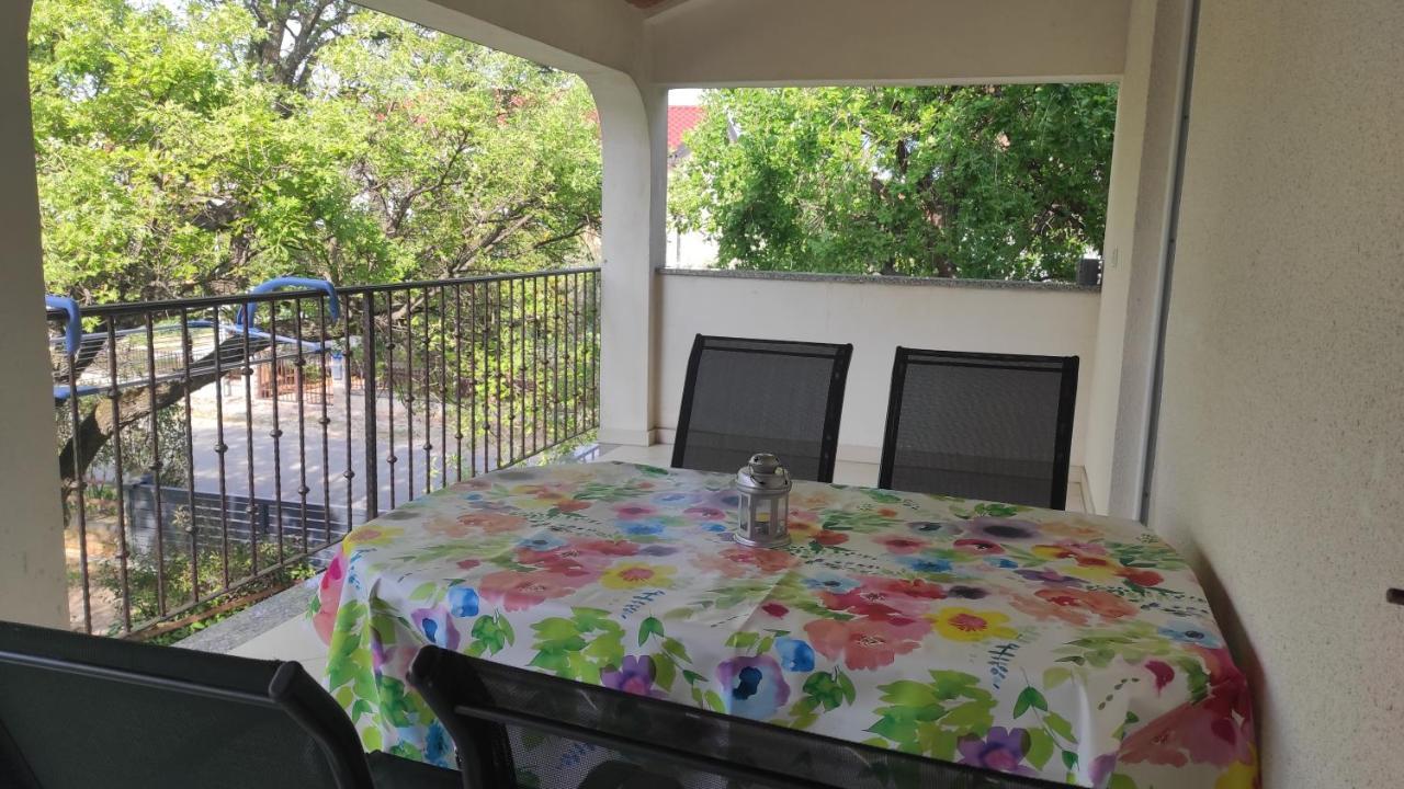 Appartamento App Karmen With Free Parkig Porec Esterno foto