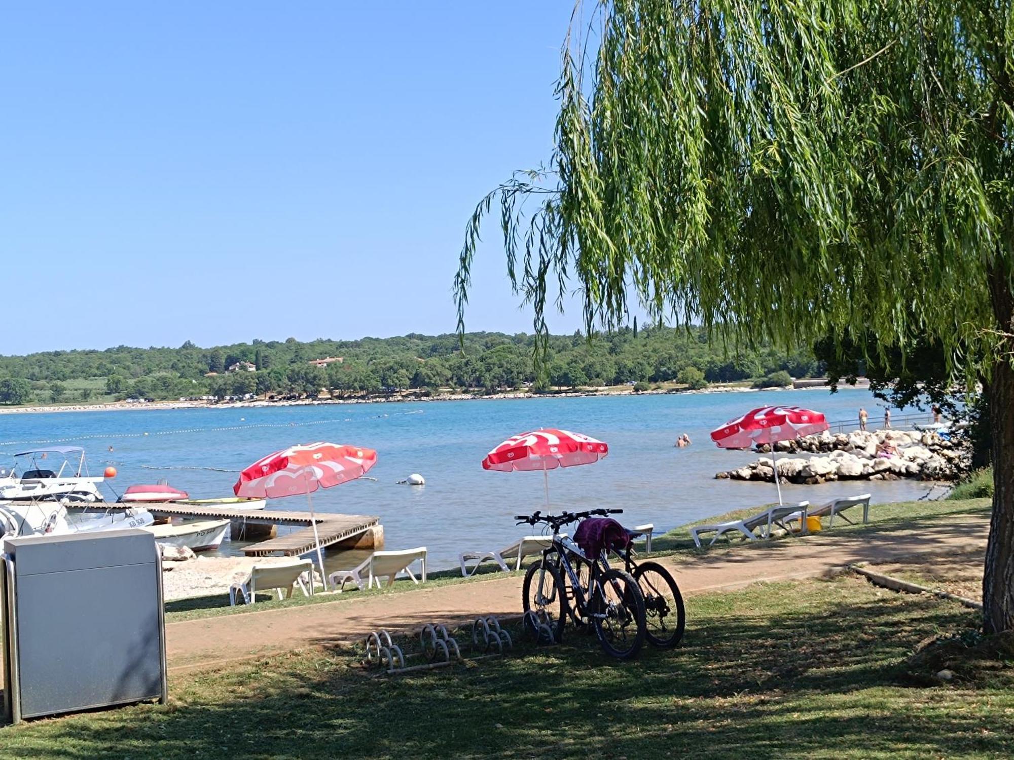 Appartamento App Karmen With Free Parkig Porec Esterno foto