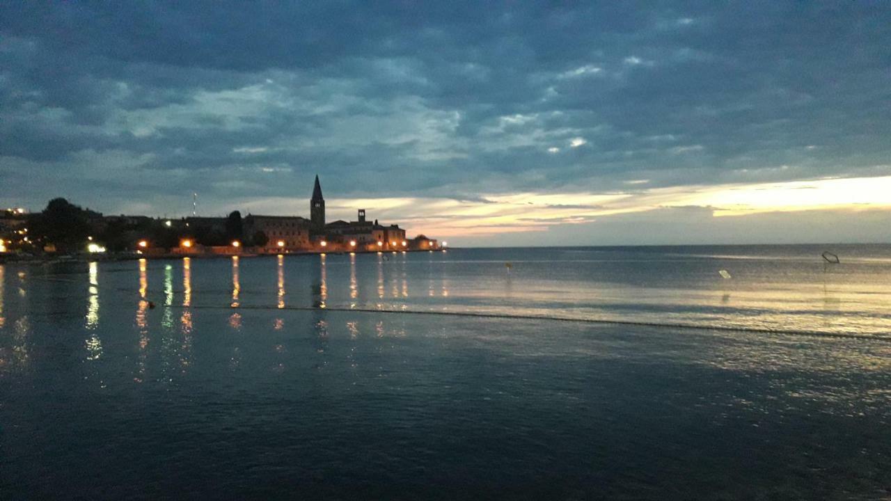 Appartamento App Karmen With Free Parkig Porec Esterno foto